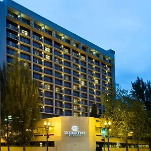 https://doubletree-by-hilton-portland.portland-hotels.info